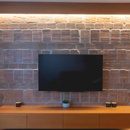 Luxury City Center Apt W Ac & Balcony * Bratislava